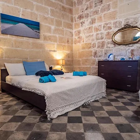 Guest house 250 Yo Tal-bambinu